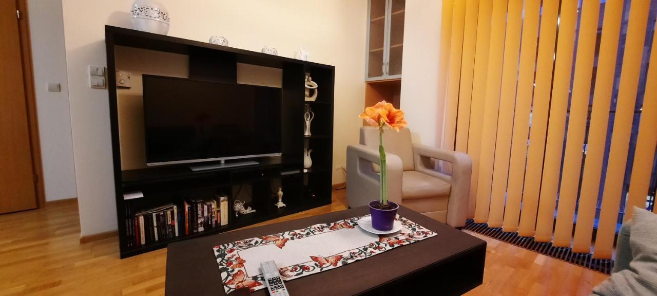 Angel City Apartments Красков Екстериор снимка